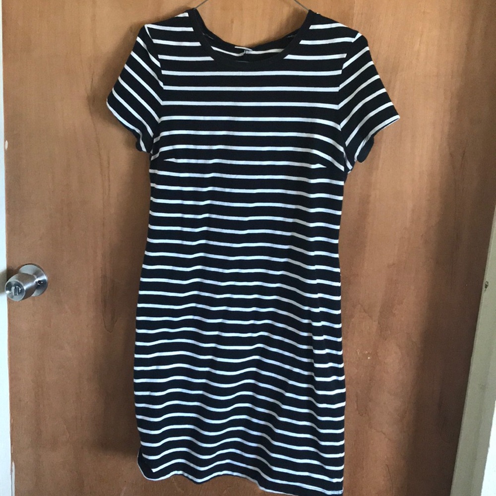 Old navy dress 🌸